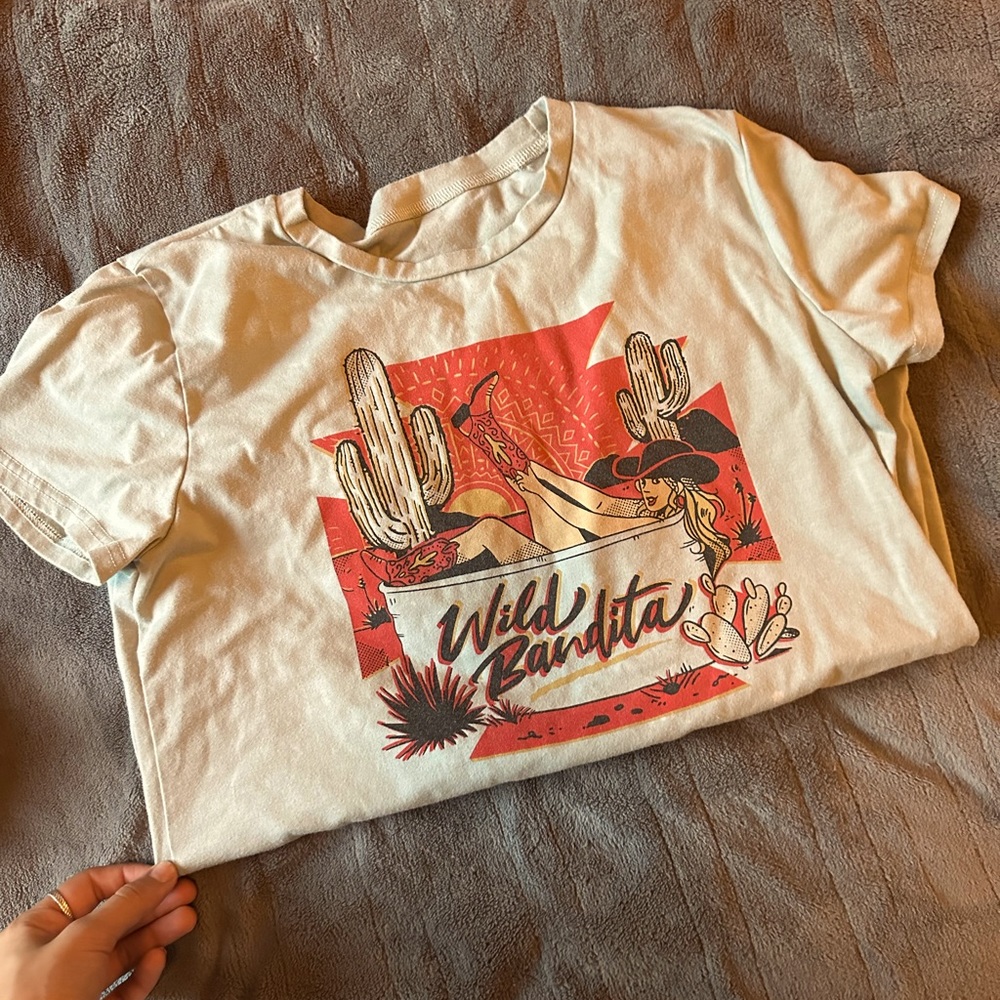 Western graphic tee